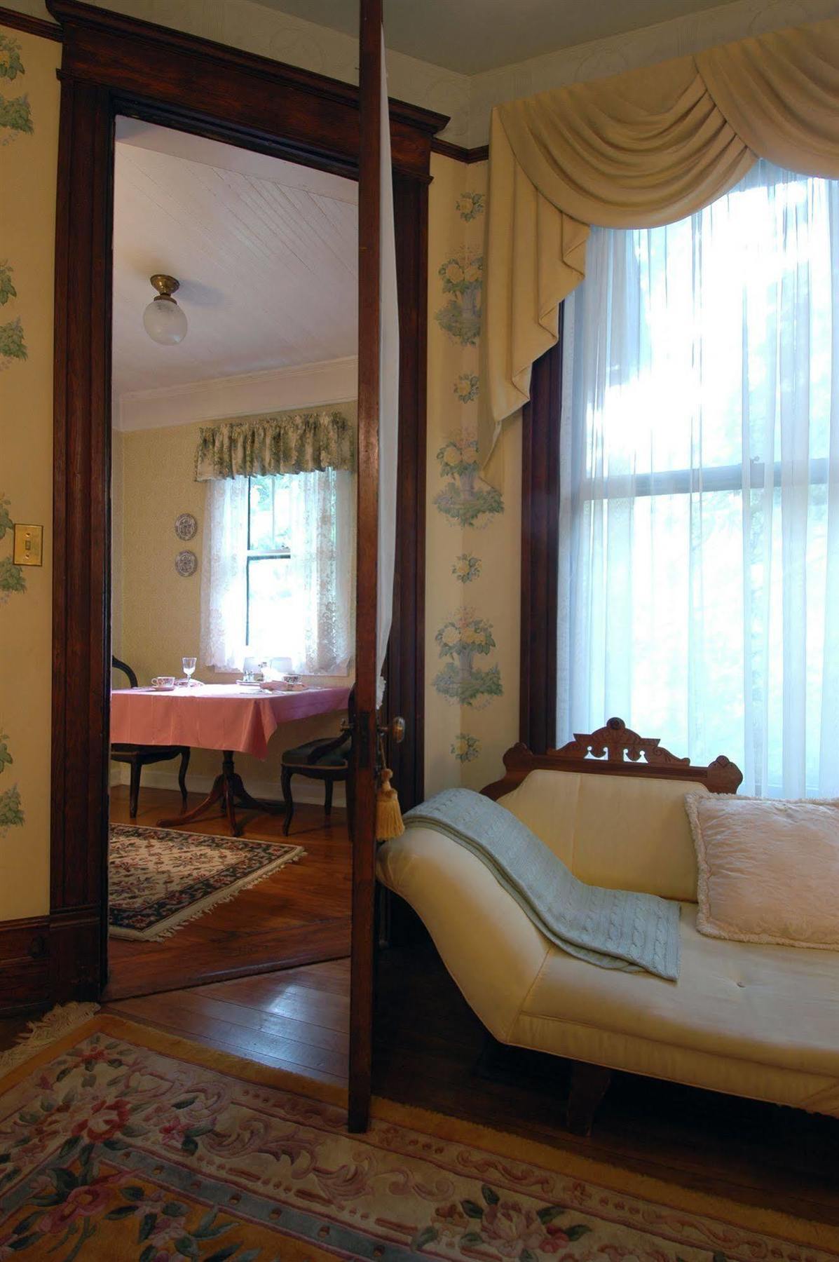 The 1899 Wright Inn & Carriage House 애쉬빌 외부 사진