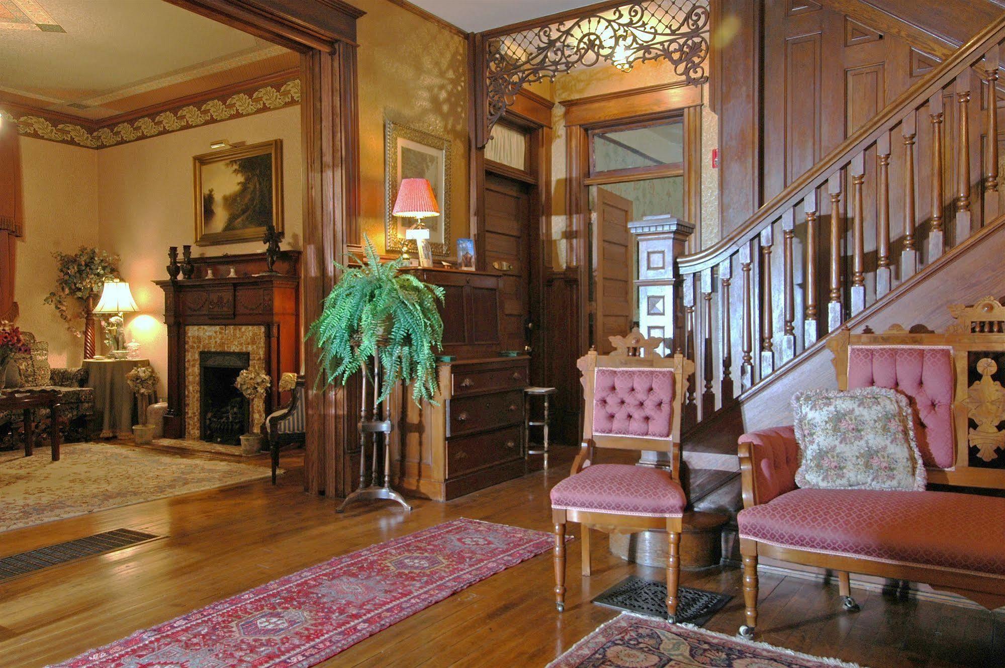 The 1899 Wright Inn & Carriage House 애쉬빌 외부 사진